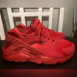 Red huaraches